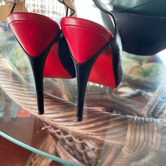 Christian Louboutin in excellent condition was worn two or three times - Picture 10 of 17